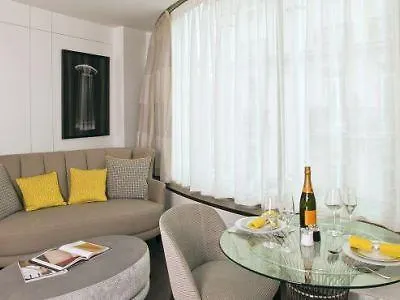 Отель Ascott Arc De Triomphe 4*